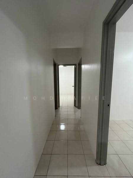 Pangsapuri untuk Disewa di Casa Riana - Mohd Rafiee - Corridor - PropertyGuru.com.my