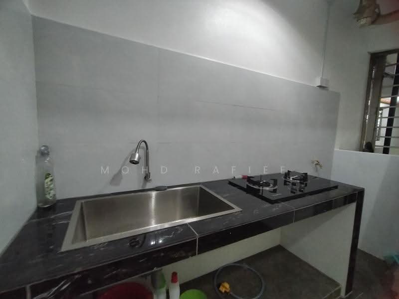 Pangsapuri untuk Disewa di Casa Riana - Mohd Rafiee - Kitchen - PropertyGuru.com.my