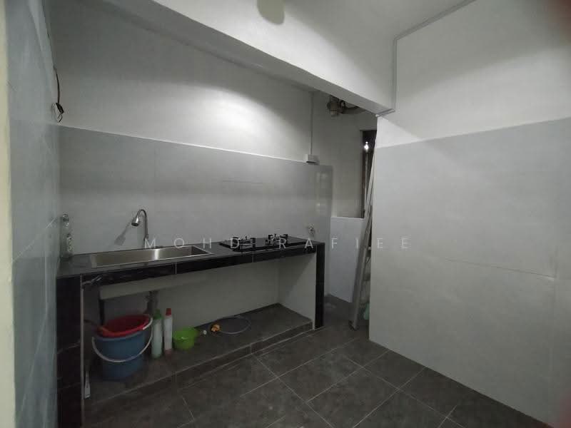 Pangsapuri untuk Disewa di Casa Riana - Mohd Rafiee - Kitchen - PropertyGuru.com.my