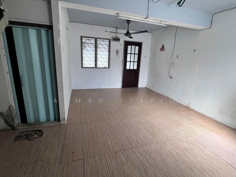 2-storey Terraced House for Sale in Bandar Sultan Suleiman (Port Klang (Pelabuhan Klang)) - Ahmad Syafiq - PropertyGuru.com.my