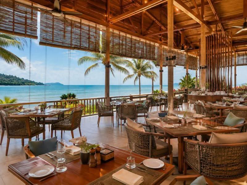 Hotel / Resort for Sale in Langkawi (Kuah) - Seamus Kor - Dining Room - PropertyGuru.com.my