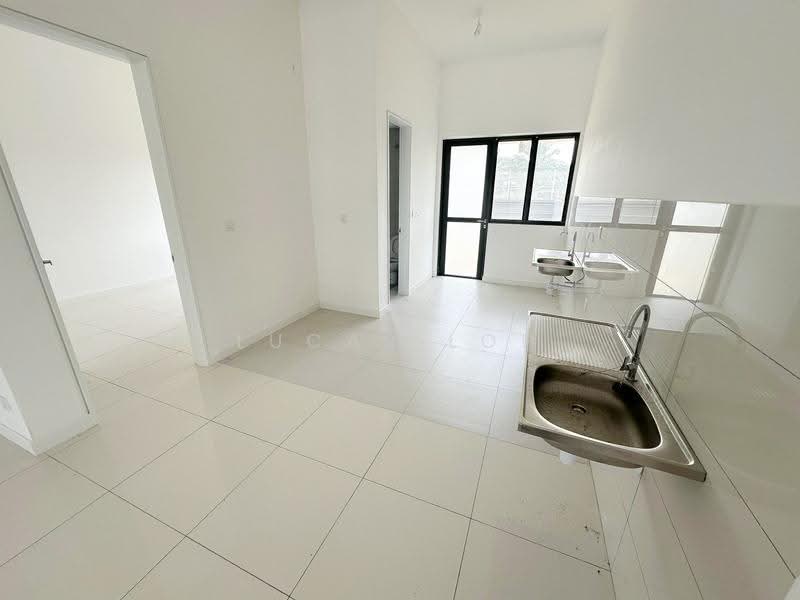 Rumah Teres 2-Tingkat untuk Dijual di Sungai Buloh (Selangor) - Lucas Loh - Kitchen - PropertyGuru.com.my