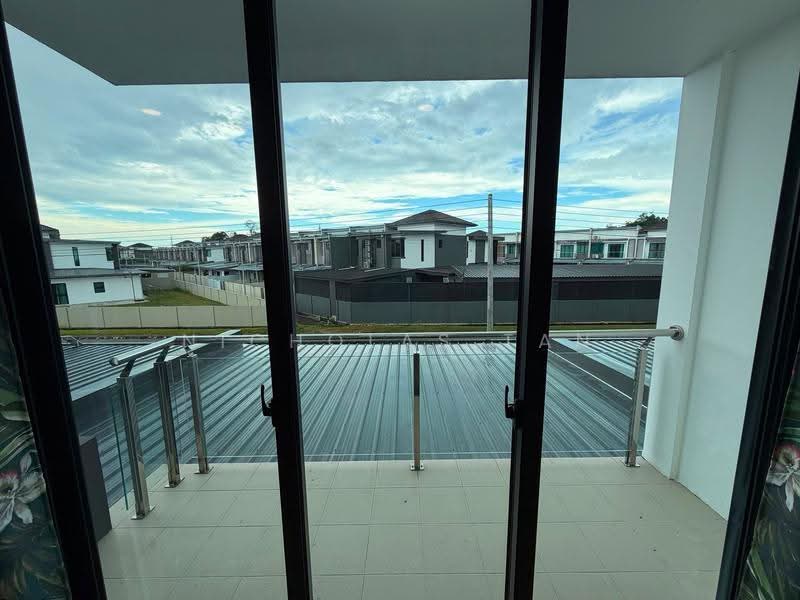 2-storey Terraced House for Rent in City Garden (Samarahan) - Nicholas Tan - PropertyGuru.com.my