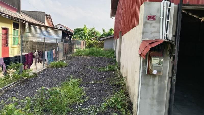 Warehouse for Rent in Kampung Cherang (Kota Bharu) - Nabila Nazori - Exterior - PropertyGuru.com.my