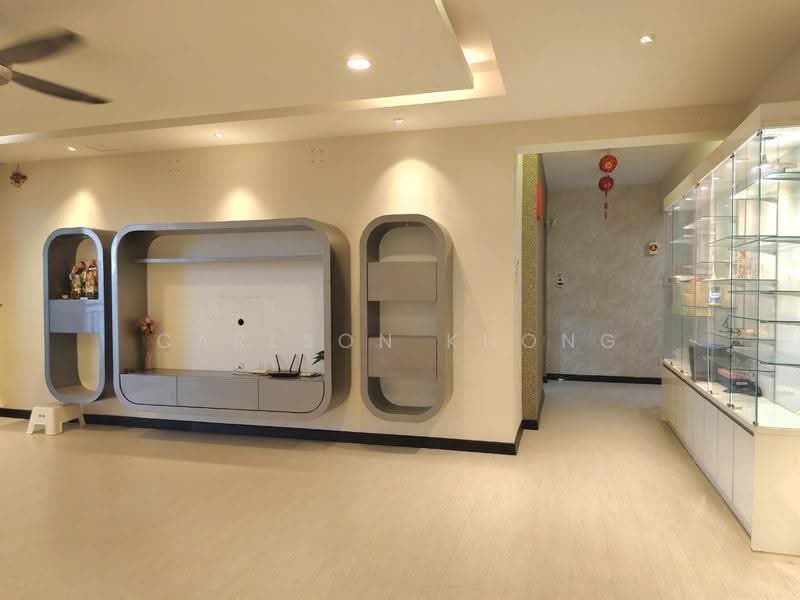 Kondominium untuk Dijual di Zefer Hill Residence - Carlson Khong - Living Room - PropertyGuru.com.my