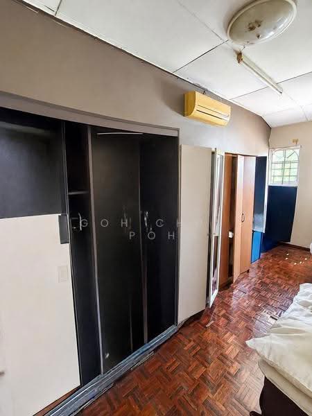 2-storey Terraced House for Sale in Bandar Baru Sri Petaling (Sri Petaling) - Goh Chun Poh - Bedroom - PropertyGuru.com.my