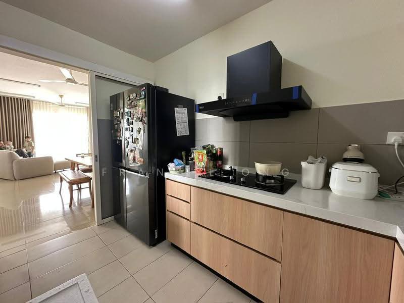 Condominium for Sale at Casa Green Condominium - Frankie Ong - Kitchen - PropertyGuru.com.my