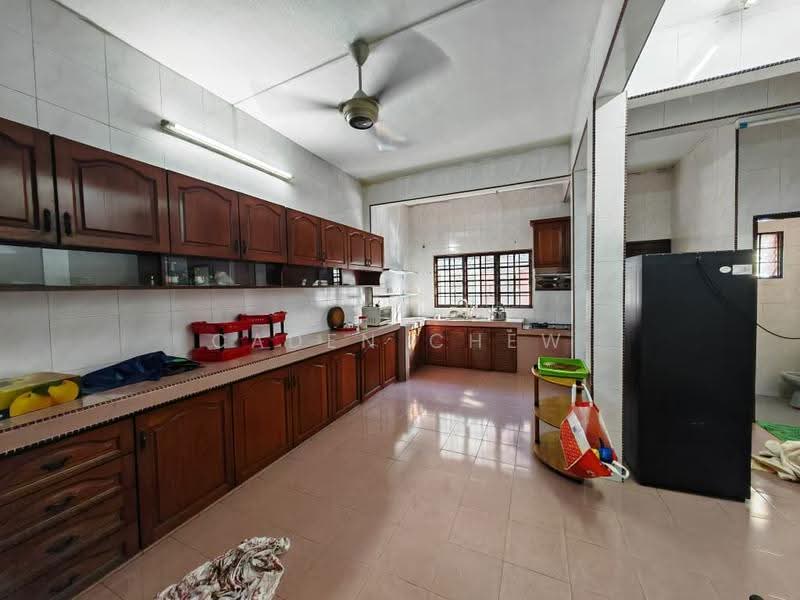Rumah Teres 2-Tingkat untuk Dijual di Klang (Selangor) - Caden Chew - Kitchen - PropertyGuru.com.my