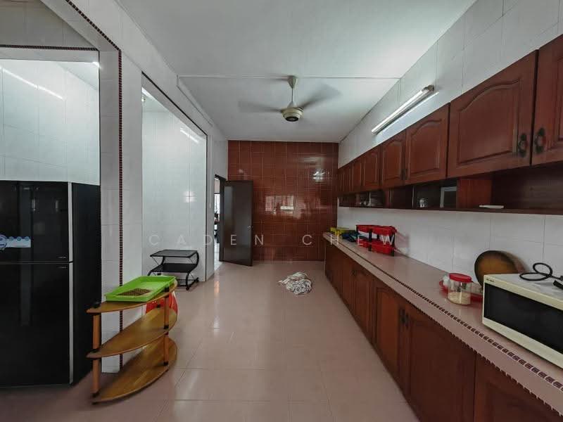 Rumah Teres 2-Tingkat untuk Dijual di Klang (Selangor) - Caden Chew - Kitchen - PropertyGuru.com.my