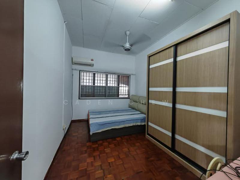 Rumah Teres 2-Tingkat untuk Dijual di Klang (Selangor) - Caden Chew - Bedroom - PropertyGuru.com.my
