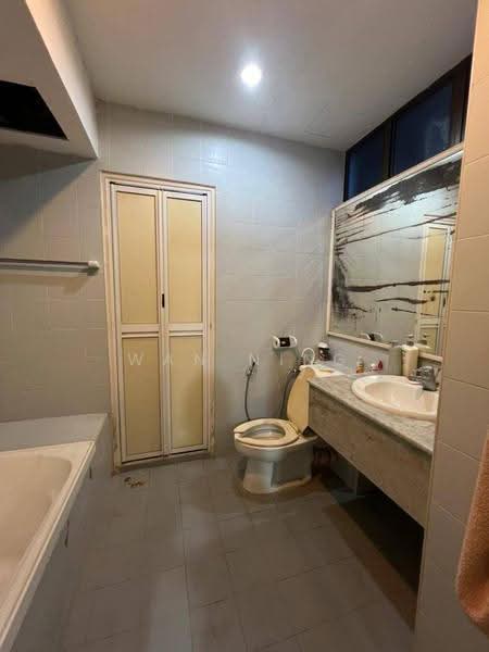 Kondominium untuk Dijual di Vista Heights - Wan Ning - Bathroom - PropertyGuru.com.my