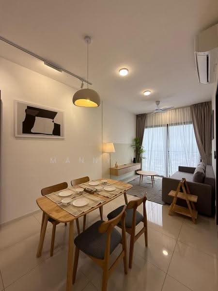 Kediaman Servis untuk Dijual di Sunway Velocity TWO - Manny Lum - Living Room - PropertyGuru.com.my