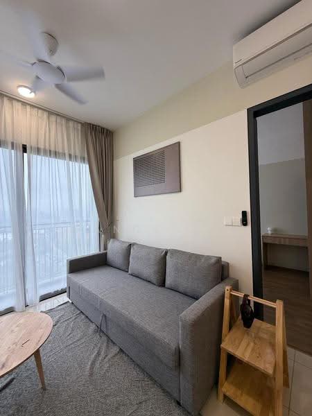 Kediaman Servis untuk Dijual di Sunway Velocity TWO - Manny Lum - Living Room - PropertyGuru.com.my