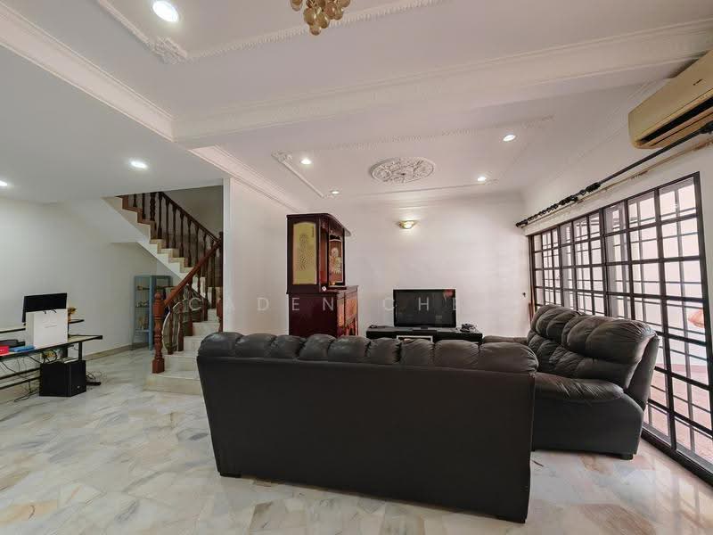 Rumah Teres 2-Tingkat untuk Dijual di Klang (Selangor) - Caden Chew - Living Room - PropertyGuru.com.my
