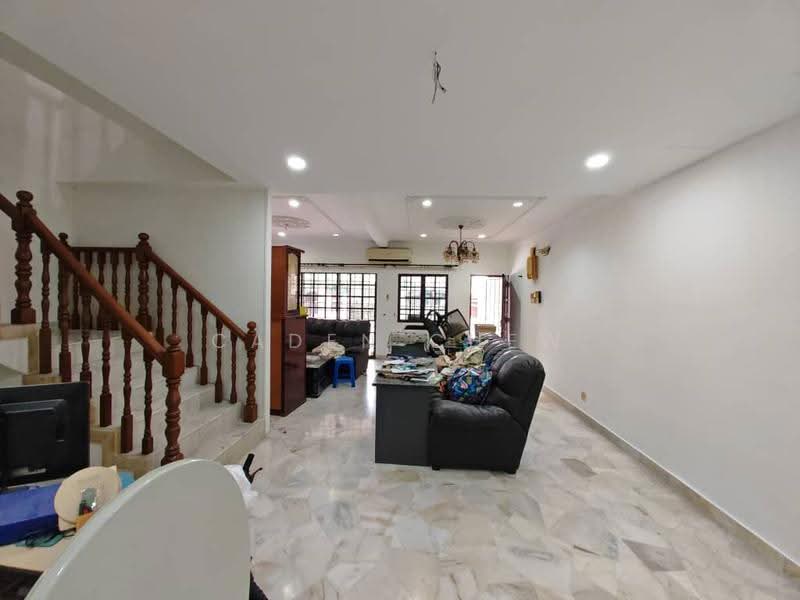 Rumah Teres 2-Tingkat untuk Dijual di Klang (Selangor) - Caden Chew - Living Room - PropertyGuru.com.my