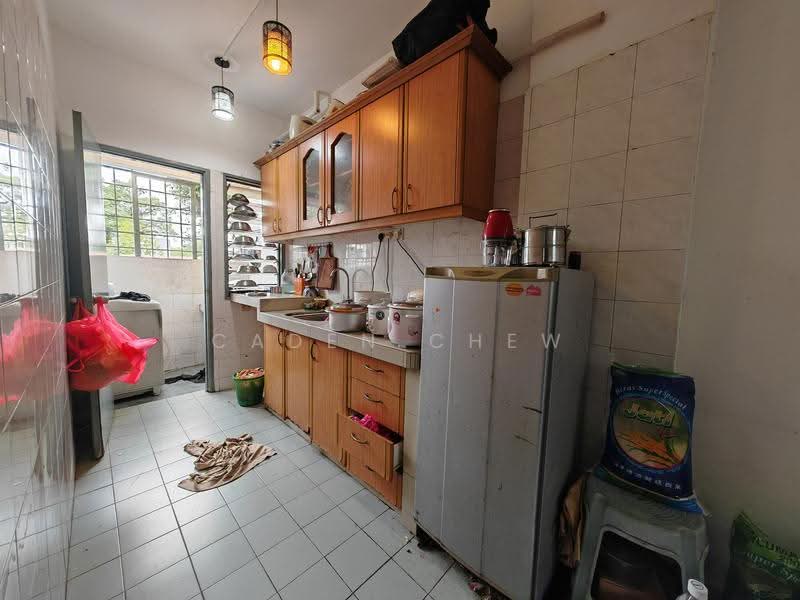 Pangsapuri untuk Dijual di Pangsapuri Sri Kemuning - Caden Chew - Kitchen - PropertyGuru.com.my