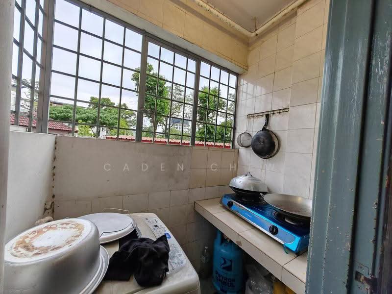 Pangsapuri untuk Dijual di Pangsapuri Sri Kemuning - Caden Chew - Kitchen - PropertyGuru.com.my