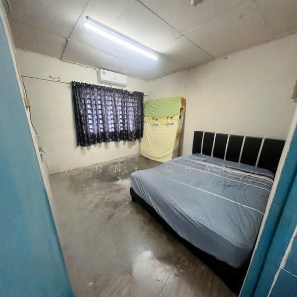 Rumah Teres untuk Dijual di Ipoh (Perak) - Winny Chan - Bedroom - PropertyGuru.com.my