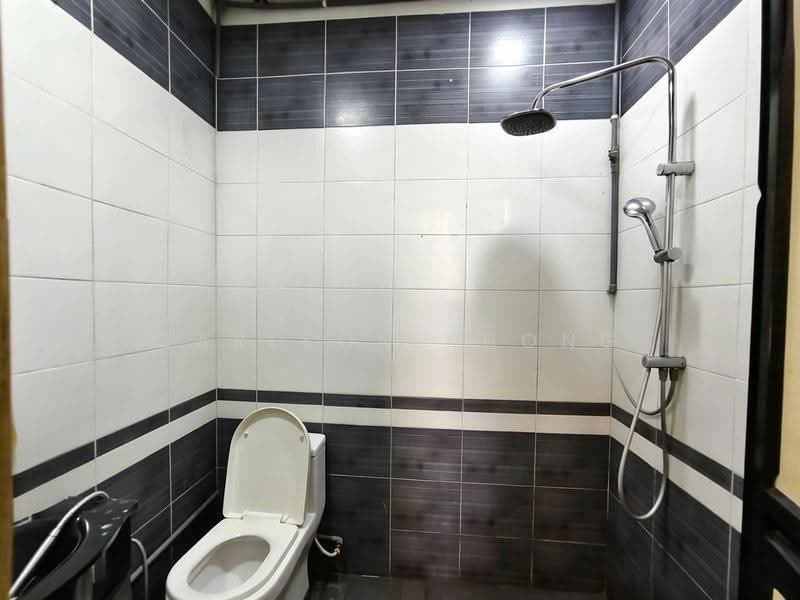 2-storey Terraced House for Sale in Bandar Sunway (Sunway) - Carlson Khong - Bathroom - PropertyGuru.com.my
