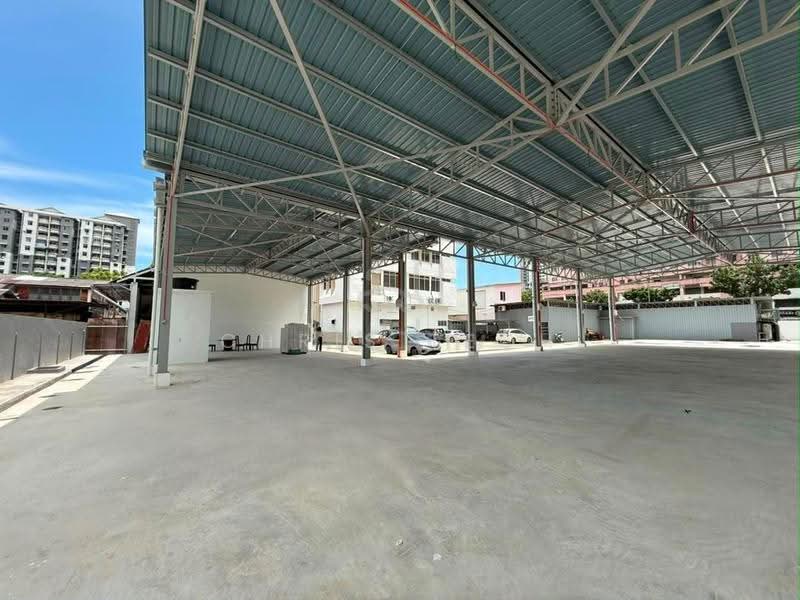 Warehouse for Rent in Jelutong (Penang) - Chris Teoh - Exterior - PropertyGuru.com.my