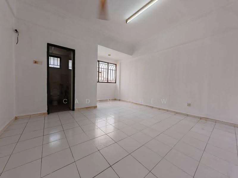 Pangsapuri untuk Disewa di Prima Bayu Apartment - Caden Chew - Bathroom - PropertyGuru.com.my