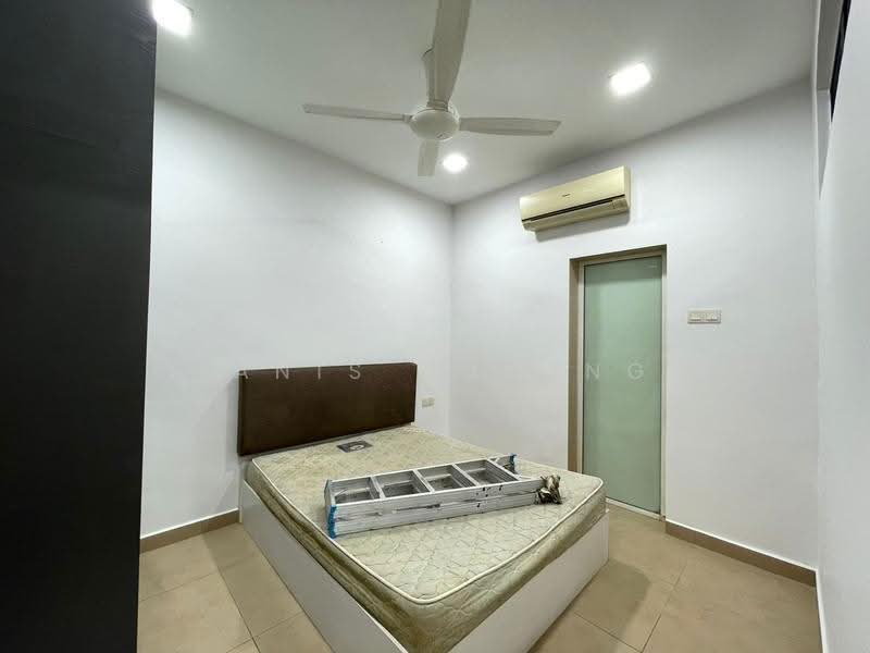 Rumah Teres 2-Tingkat untuk Disewa di Taman Wangsa Permai (Kepong) - Yanis Cheong - Bedroom - PropertyGuru.com.my