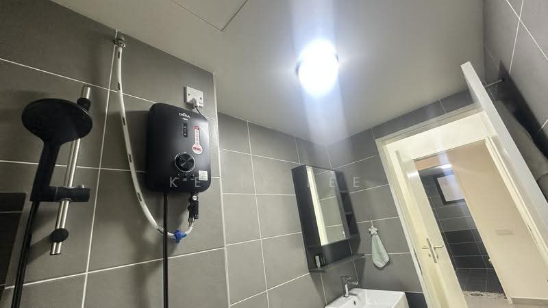 Service Residence for Rent at D'Clover Residences - Kelly Lee - PropertyGuru.com.my