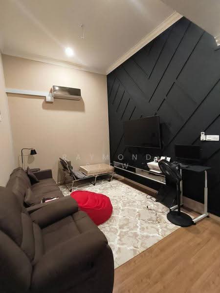 Rumah Teres 2-Tingkat untuk Disewa di Taman Cahaya Alam (Shah Alam) - Raymond Siew - Living Room - PropertyGuru.com.my