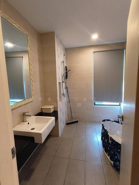 Rumah Teres 2-Tingkat untuk Disewa di Taman Cahaya Alam (Shah Alam) - Raymond Siew - Bathroom - PropertyGuru.com.my