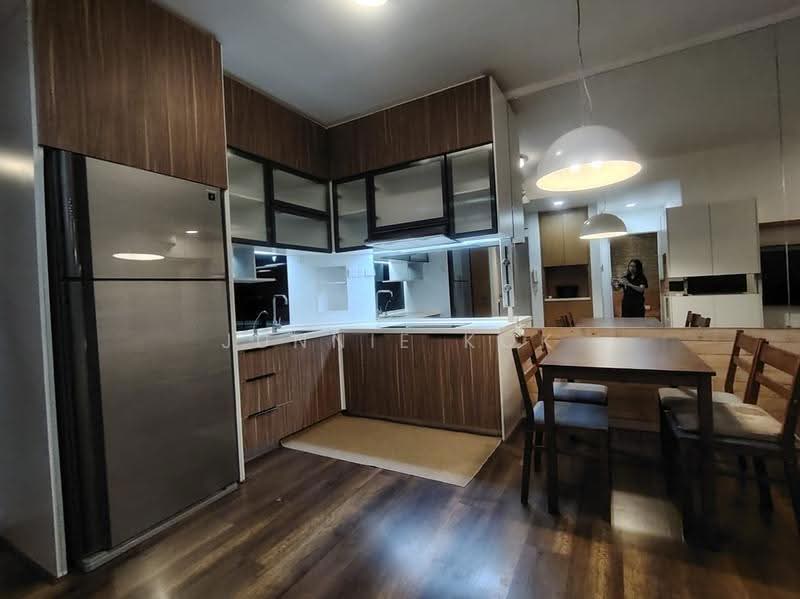 Condominium for Sale at The Peak SOHO - Junnie Kok - Kitchen - PropertyGuru.com.my