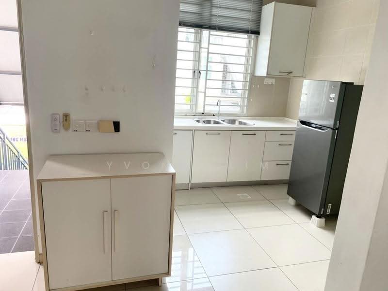 Rumah Bandar untuk Dijual di Taman Sutera Utama (Skudai) - Yvonne Lim - Kitchen - PropertyGuru.com.my