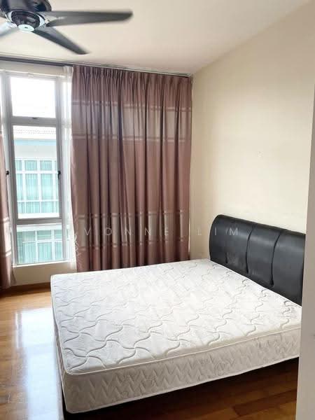 Rumah Bandar untuk Dijual di Taman Sutera Utama (Skudai) - Yvonne Lim - Bedroom - PropertyGuru.com.my