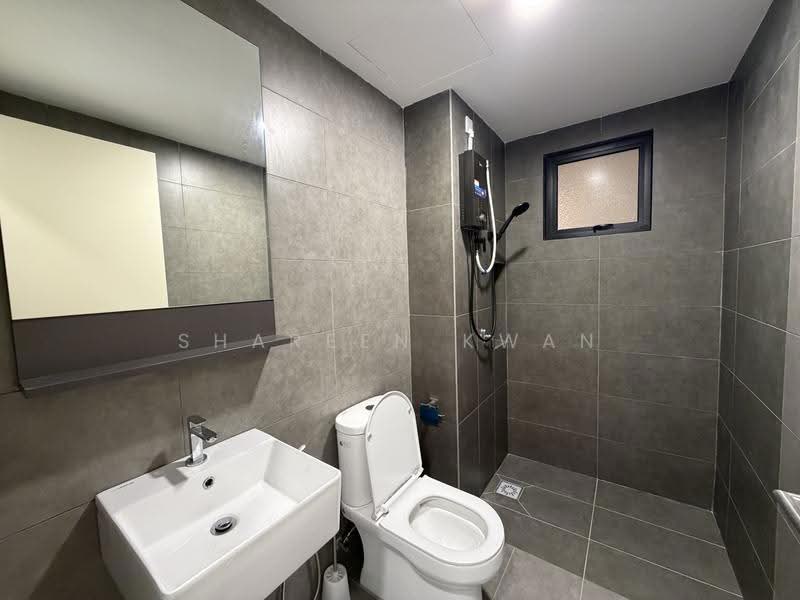 Kondominium untuk Disewa di D'Terra Residences - Shareen Kwan - Bathroom - PropertyGuru.com.my