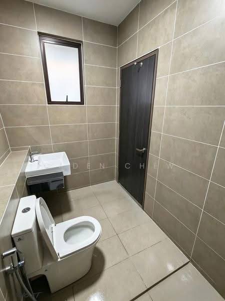 Terraced House for Sale in Klang (Selangor) - Caden Chew - Bathroom - PropertyGuru.com.my