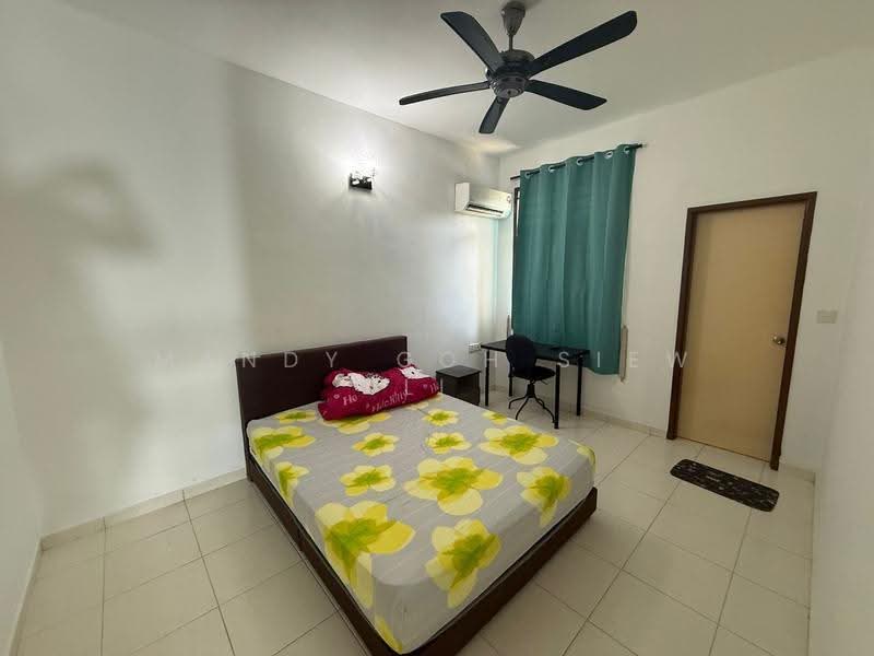 Rumah Teres 2-Tingkat untuk Disewa di Taman Nusa Idaman (Iskandar Puteri (Nusajaya)) - Mandy Goh Siew Li - Bedroom - PropertyGuru.com.my