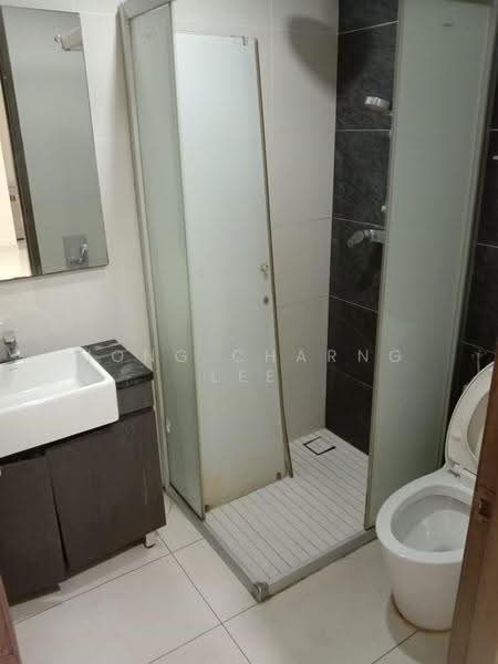 Kondominium untuk Disewa di Bay Laurel @ Country Garden Danga Bay - Hong Charng Lee - Bathroom - PropertyGuru.com.my