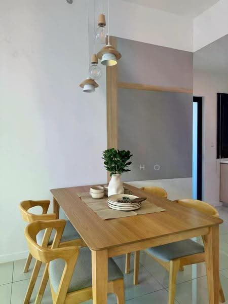Service Residence for Rent at SouthPlace Residences @ Tropicana Metropark - Pearl Ho - Dining Room - PropertyGuru.com.my