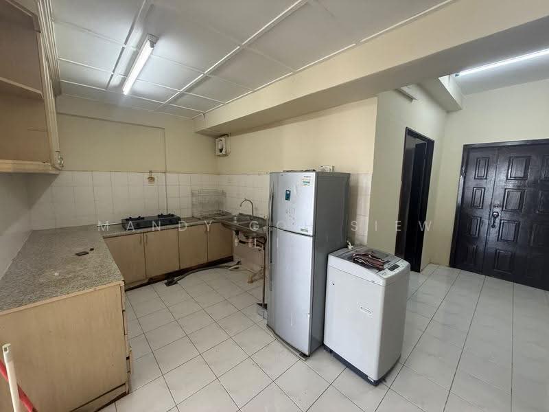 Pangsapuri untuk Disewa di Larkin Utama (Menara Metro Larkin) - Mandy Goh Siew Li - Kitchen - PropertyGuru.com.my