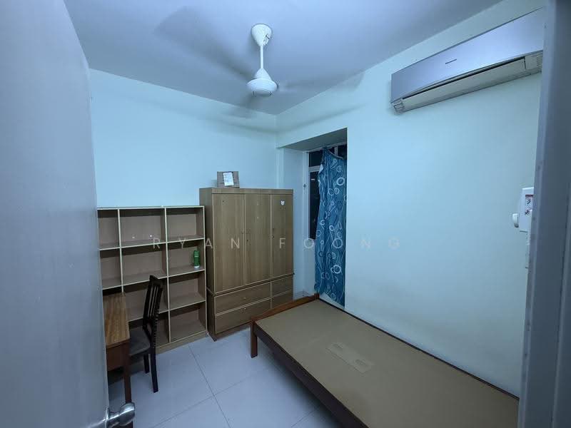 Pangsapuri untuk Disewa di Irama Villa - Ryan Foong - Bedroom - PropertyGuru.com.my
