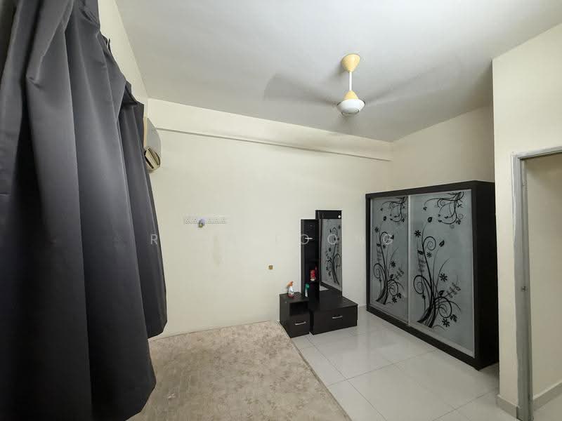 Pangsapuri untuk Disewa di Irama Villa - Ryan Foong - Bedroom - PropertyGuru.com.my