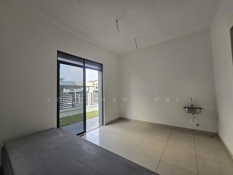 Rumah Berkembar untuk Dijual di Aman Putri (Sungai Buloh) - Jonathan Chai - Interior - PropertyGuru.com.my