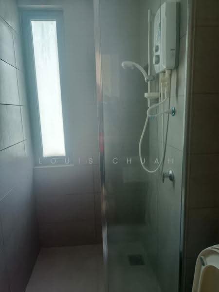 Kediaman Servis untuk Disewa di Sensasi @ Utropolis - Louis Chuah - Bathroom - PropertyGuru.com.my