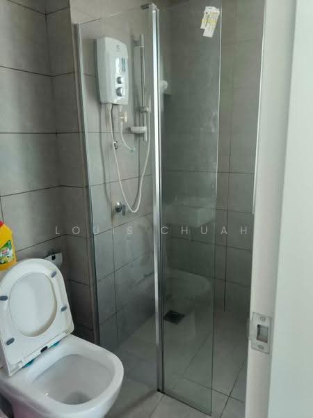 Kediaman Servis untuk Disewa di Sensasi @ Utropolis - Louis Chuah - Bathroom - PropertyGuru.com.my