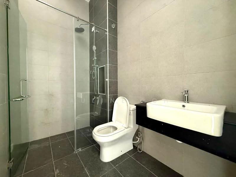 2-storey Terraced House for Sale in Bandar Seri Alam (Masai) - Pauline Goh - Bathroom - PropertyGuru.com.my
