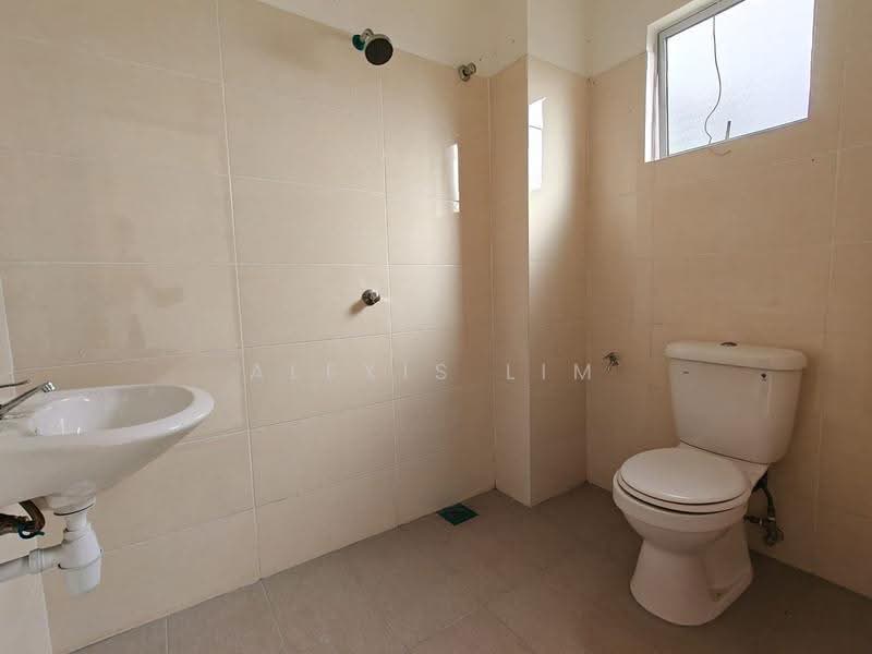 Semi-Detached House for Sale in Meru (Klang) - Alexis Lim - Bathroom - PropertyGuru.com.my