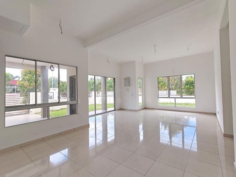 Semi-Detached House for Sale in Meru (Klang) - Alexis Lim - Living Room - PropertyGuru.com.my