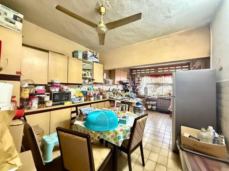 2-storey Terraced House for Sale in Taman Tun Dr Ismail (Kuala Lumpur) - Razlina Razali - Kitchen - PropertyGuru.com.my
