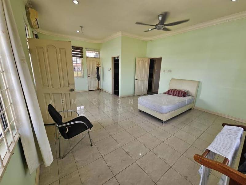 Rumah Berkembar untuk Dijual di Kota Kinabalu (Sabah) - KEN CHONG WEI HWA - Bedroom - PropertyGuru.com.my