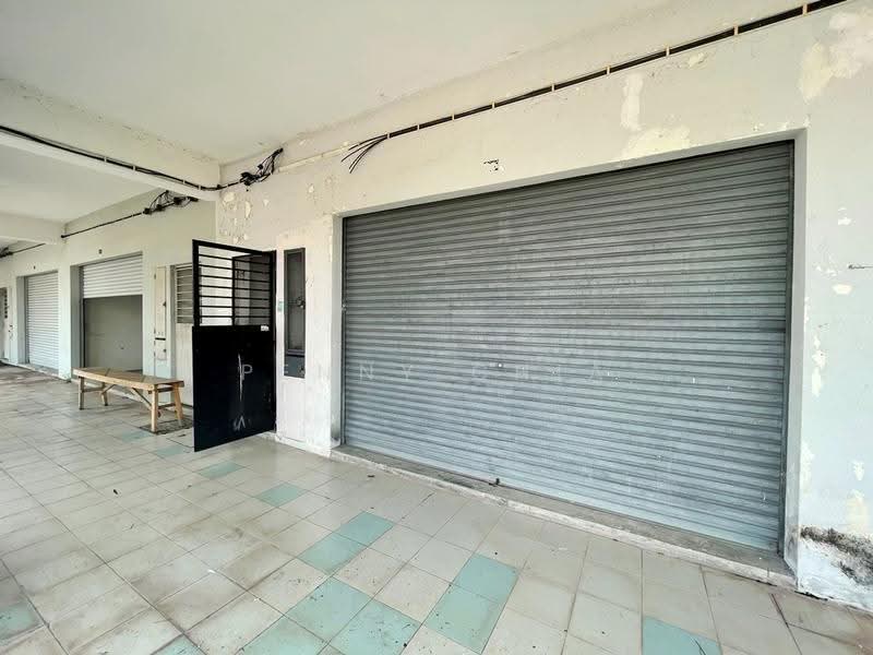 Shop for Sale in Taman Sungai Kapar Indah (Kapar) - Penny Chia - Exterior - PropertyGuru.com.my