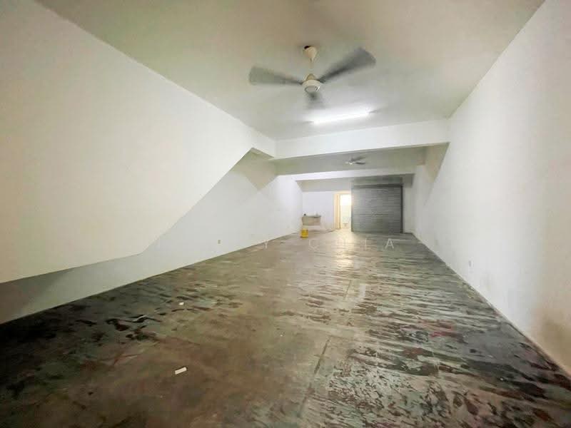 Shop for Sale in Taman Sungai Kapar Indah (Kapar) - Penny Chia - Interior - PropertyGuru.com.my